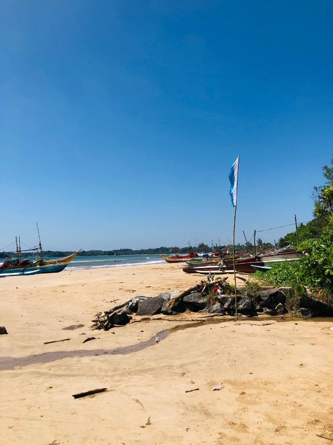 The Sea View Villa Surf School Велигама Экстерьер фото