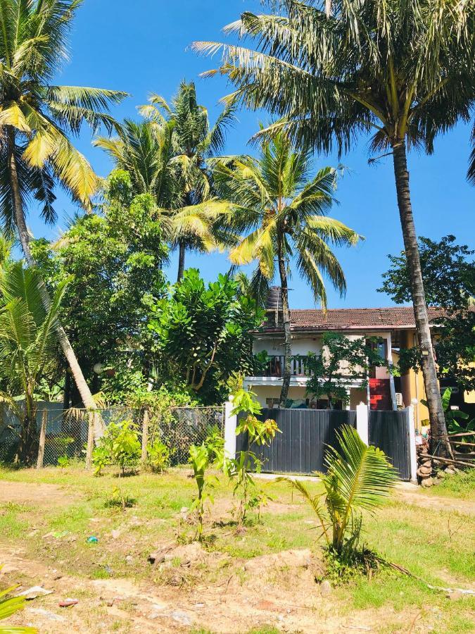 The Sea View Villa Surf School Велигама Экстерьер фото