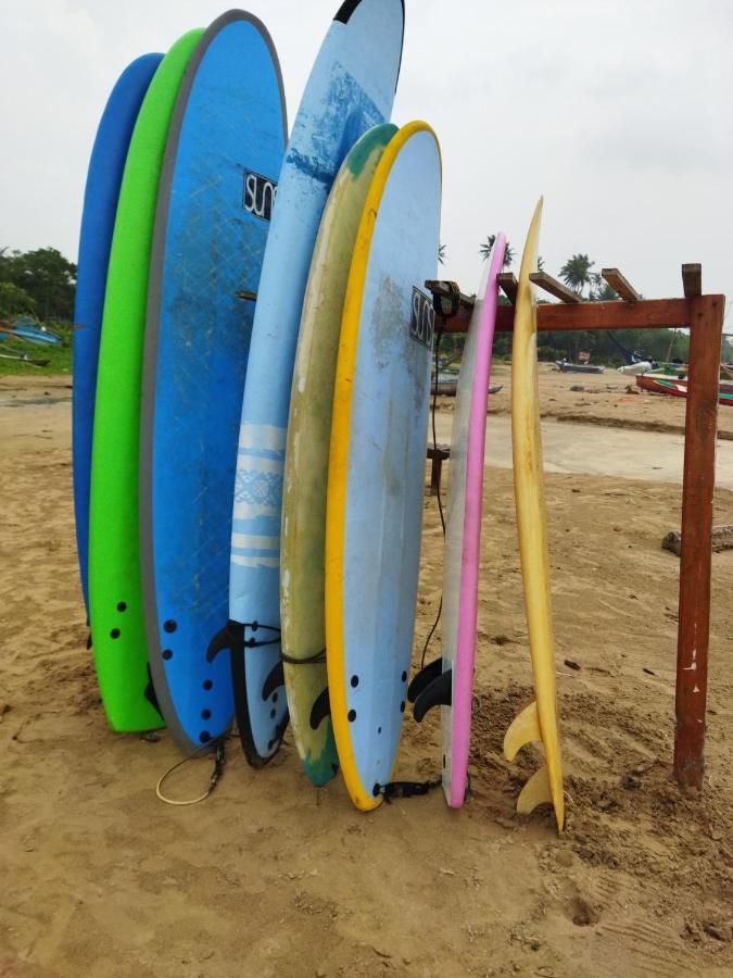 The Sea View Villa Surf School Велигама Экстерьер фото
