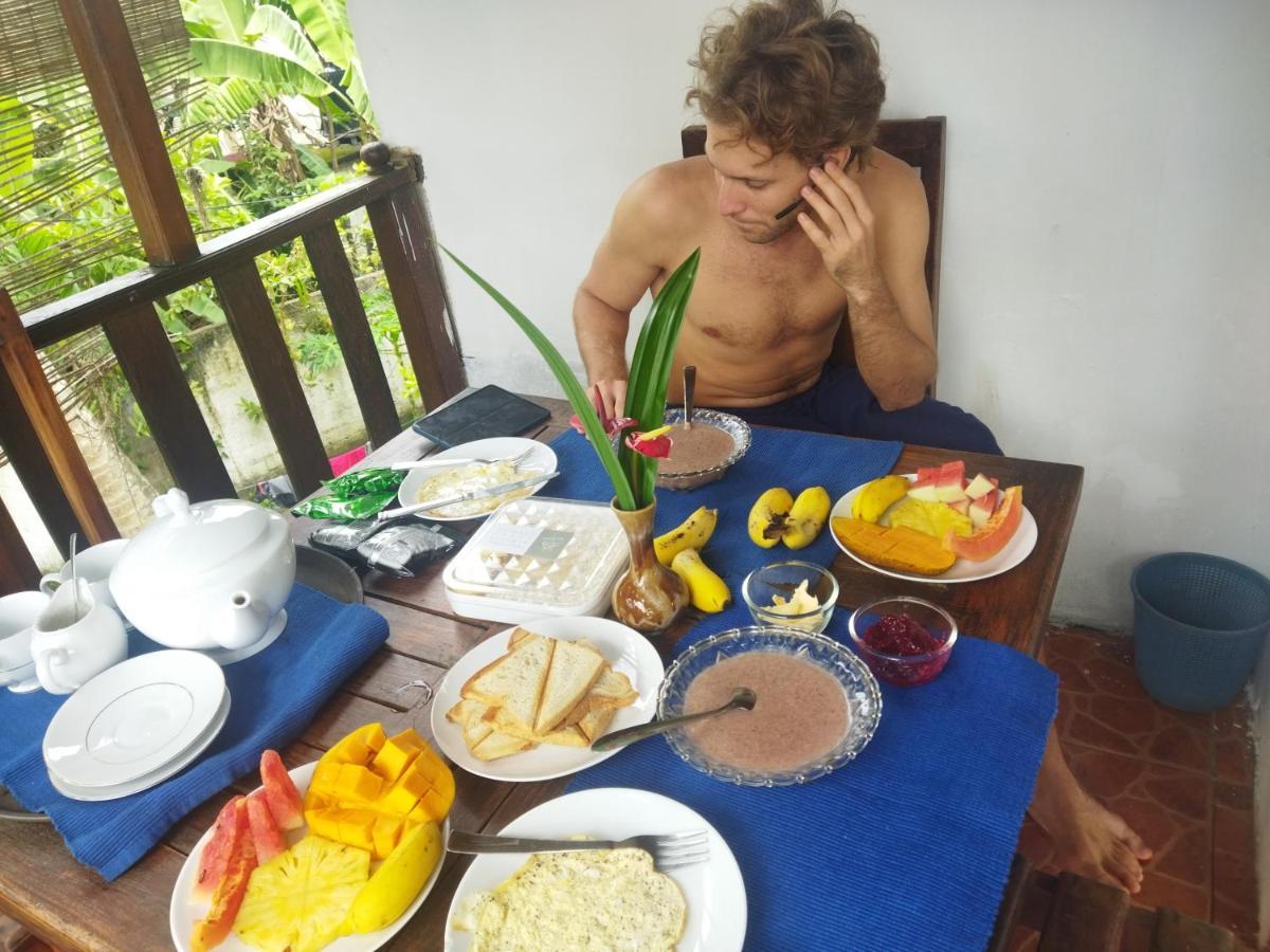 The Sea View Villa Surf School Велигама Экстерьер фото