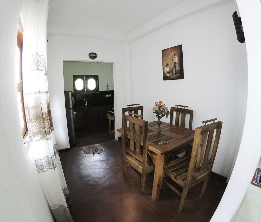 The Sea View Villa Surf School Велигама Экстерьер фото